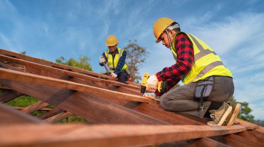 Professional residential roofers in Summit Lake, WI